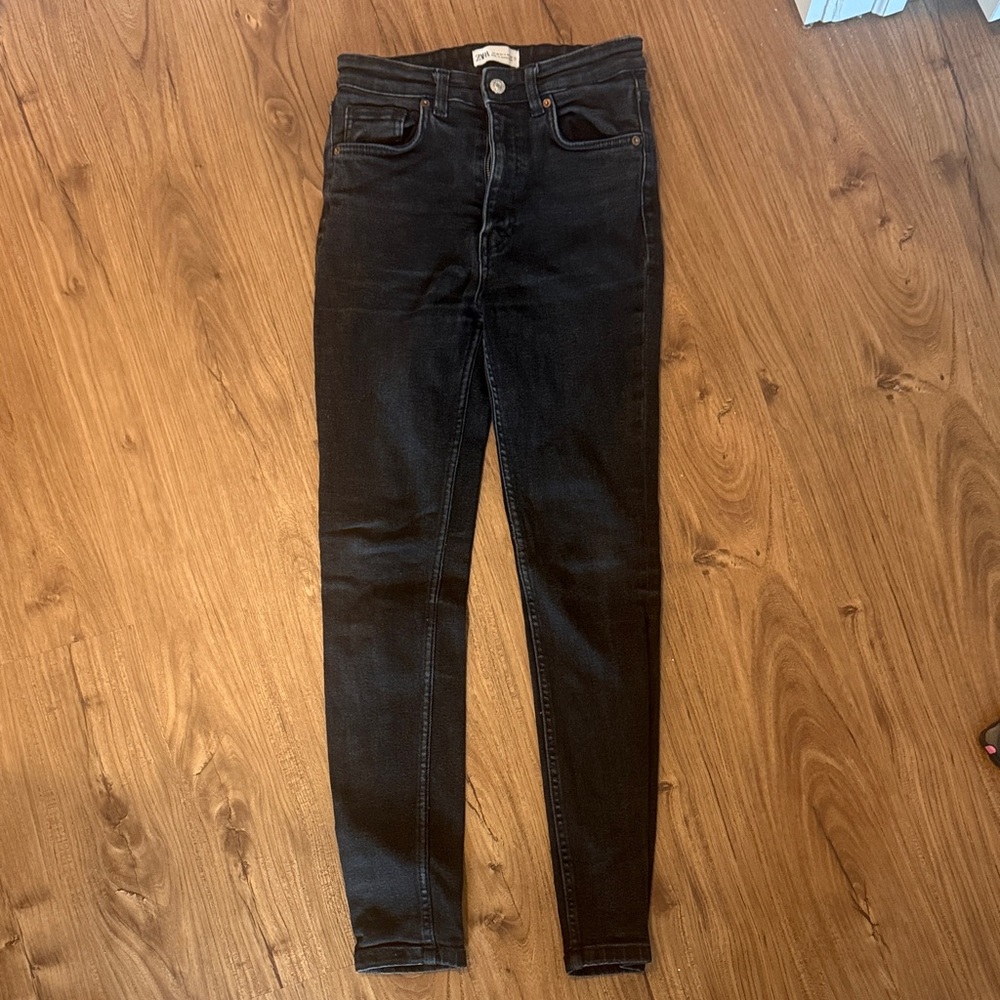 Zara Black Skinny Jeans